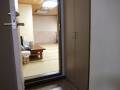 1階の部屋は和室です。部屋入口が10cmの段差があります。車いすから降りれる方はフロントで車いすを預かってくれます。