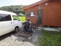 駐車場は建物前に駐車可能です。