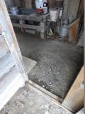 入口開口幅は52cmです。
車いすのまま入るのは厳しいです。